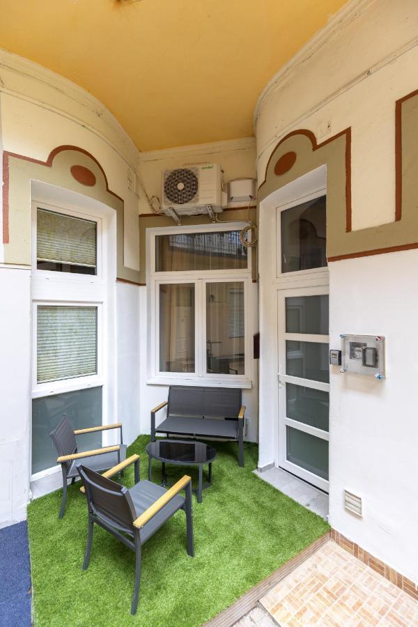 Kazinczy 10 Apartment With 3 Bedrooms 布达佩斯 外观 照片